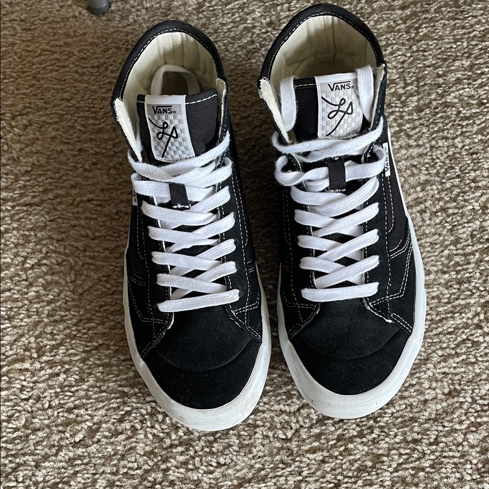 Vans Black and White High-Top Sneakers - Picture 7 of 8